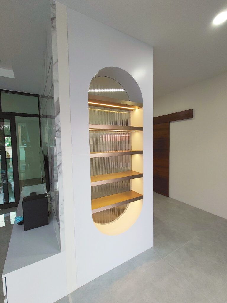 บิวท์อินชั้นวางของ