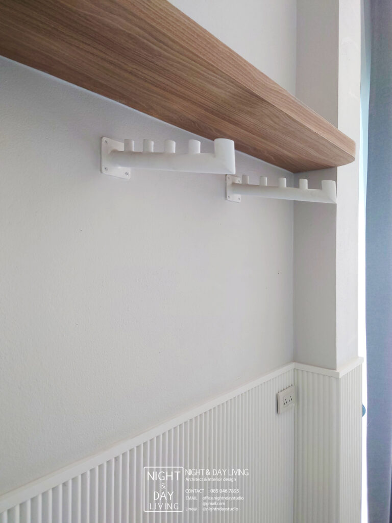 ชั้นแขวนผ้าสั่งทำ