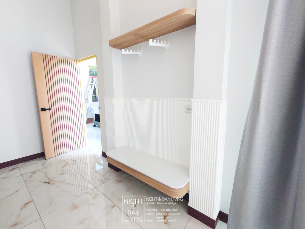 ชั้นแขวนผ้าสั่งทำ